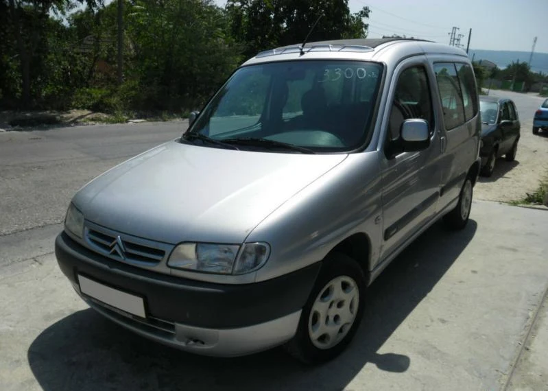 Citroen Berlingo бензин, HDI, снимка 5 - Автомобили и джипове - 47128073