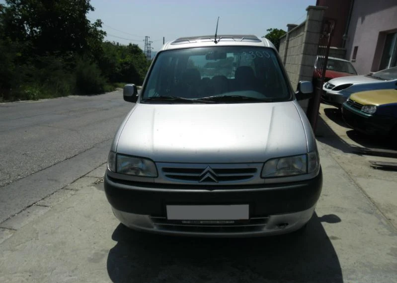 Citroen Berlingo бензин, HDI, снимка 6 - Автомобили и джипове - 48961224