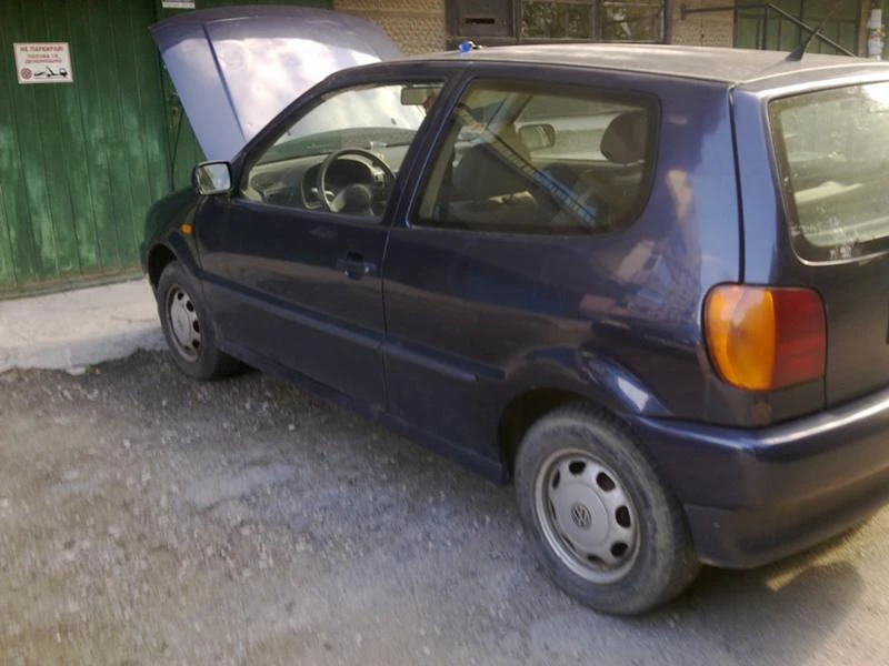 VW Polo 1.0, снимка 7 - Автомобили и джипове - 37742359