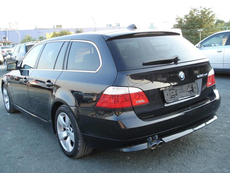 BMW 530 3, 0XD235ks4x4FACENAVI174000kmITALIAEU5 - изображение 4