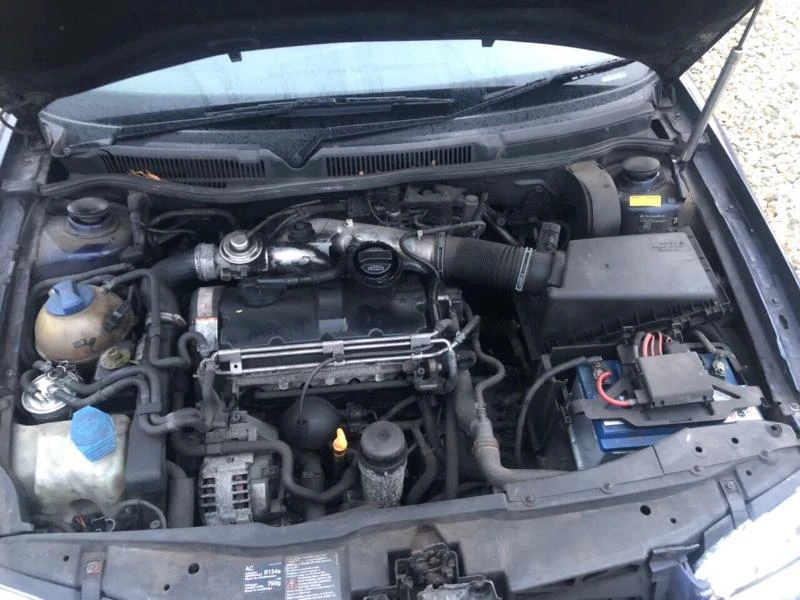 VW Golf 131hp КОЖА КСЕНОН, снимка 7 - Автомобили и джипове - 45090124