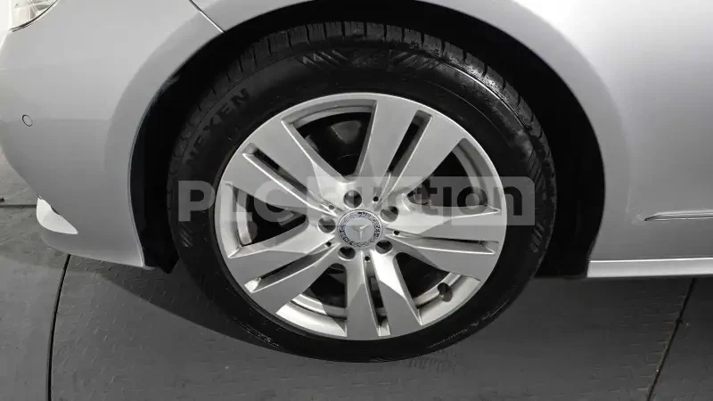 Mercedes-Benz E 350 Avantgarde/ОБДУХ/PANO/ПОДГРЕВ/ВКЛЮЧЕН ТЕХНОТЕСТ, снимка 13 - Автомобили и джипове - 54215620