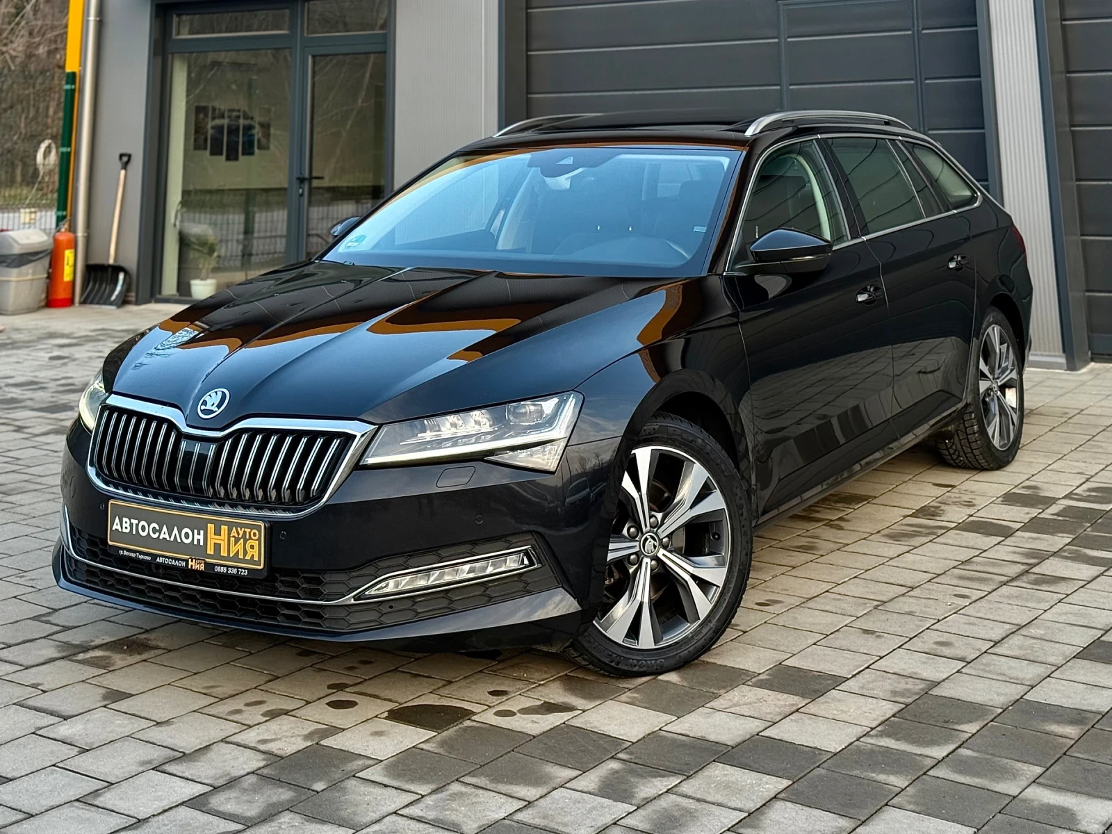 Skoda Superb 2.0TDI4x4 * LED* Digital* Keyless* Memory* FullMax, снимка 1