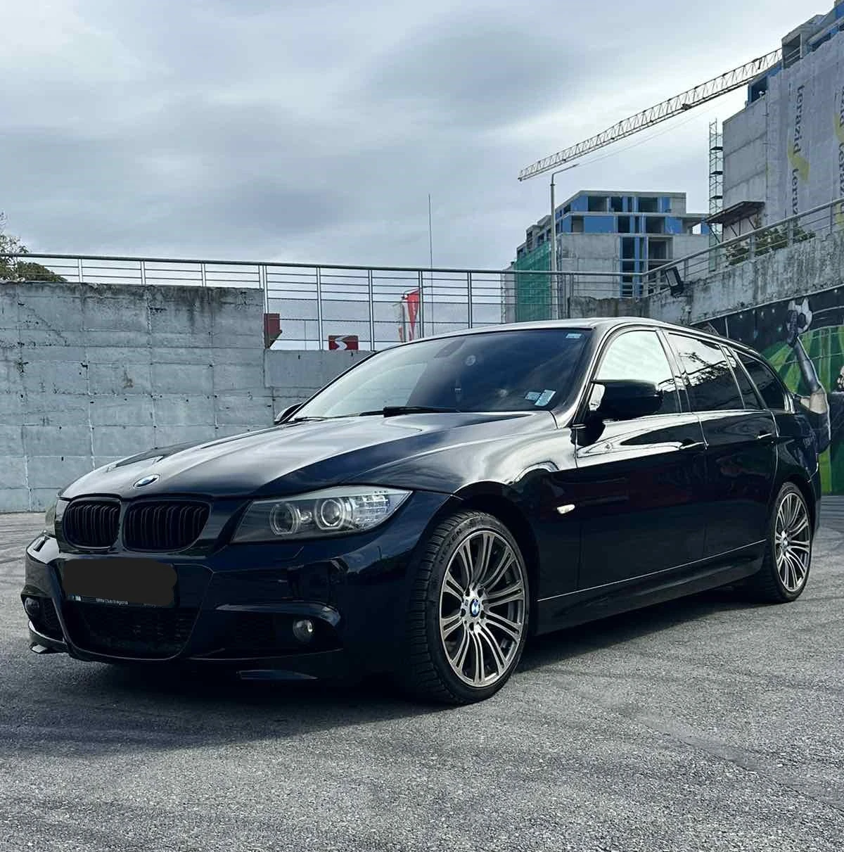 BMW 335 XI LCI - изображение 2