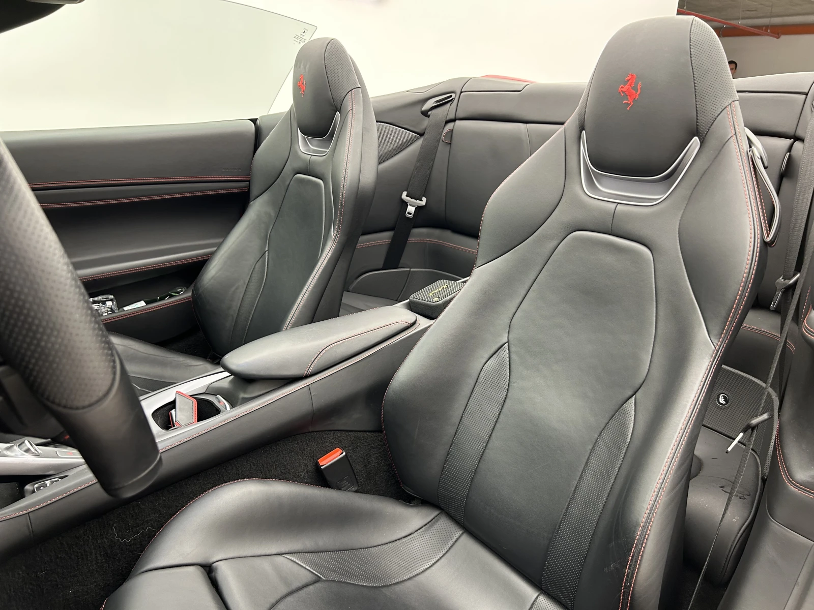 Ferrari Portofino ROSSO CORSA | Mobile.bg — изображение 11