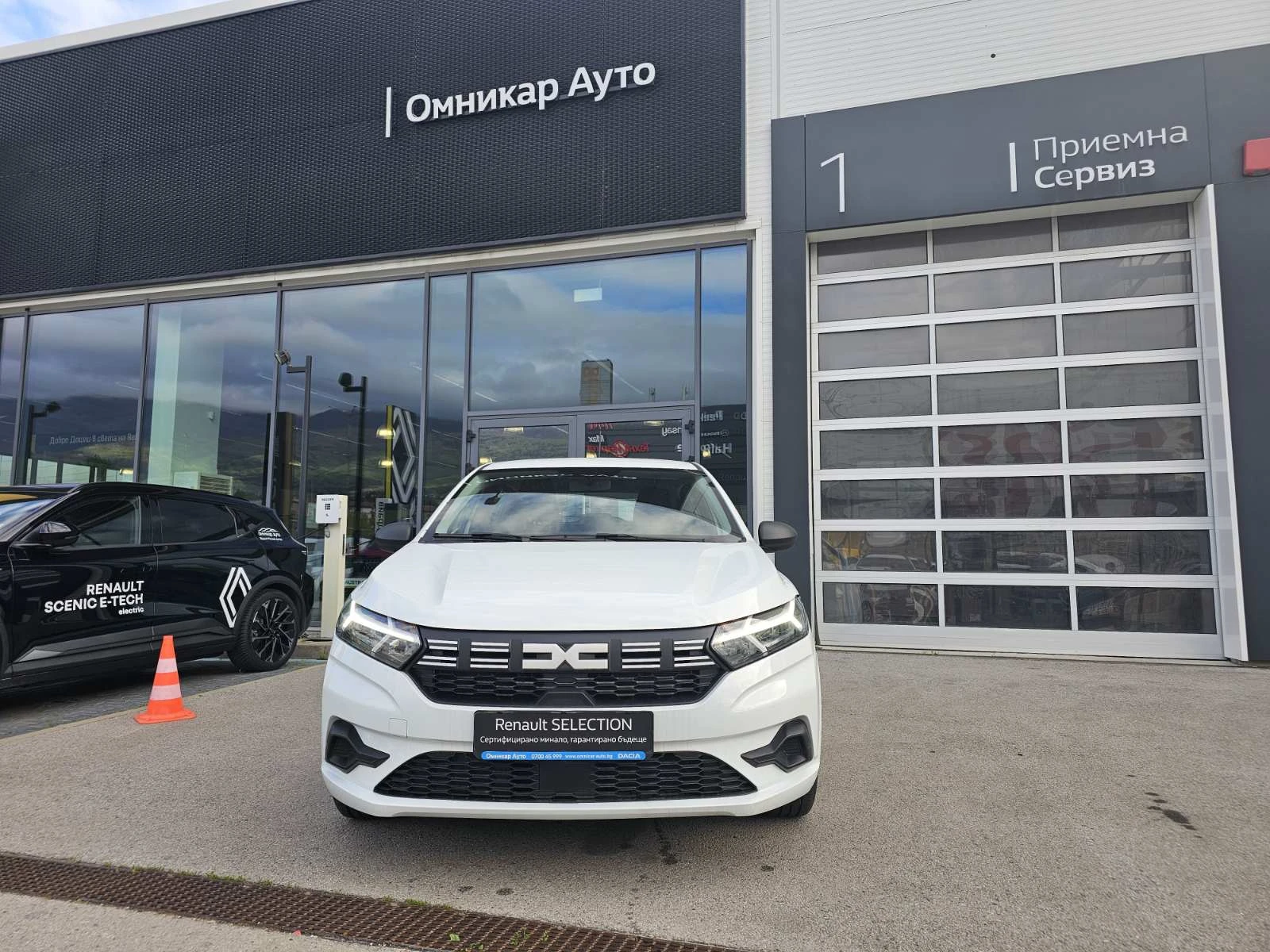 Dacia Sandero 0.9 TCe 75 * ФАБРИЧНО НОВ АВТОМОБИЛ*  - изображение 3
