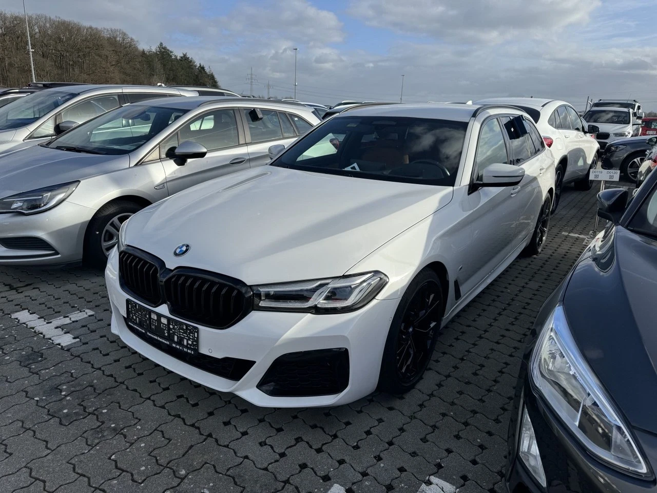 BMW 520  - изображение 6