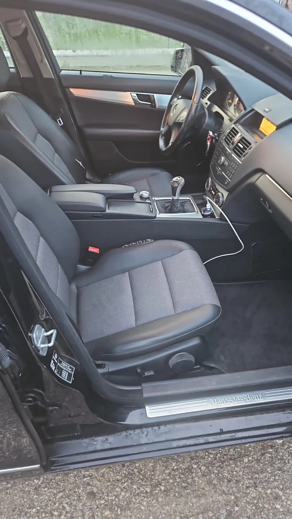 Mercedes-Benz C 220  - изображение 9