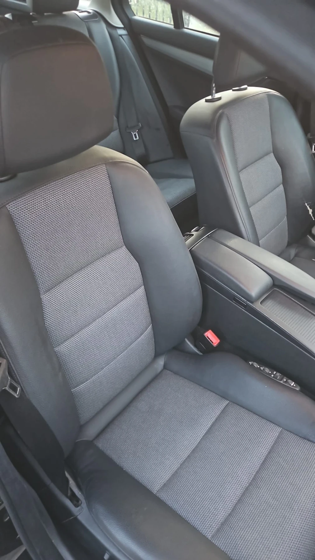 Mercedes-Benz C 220  - изображение 8