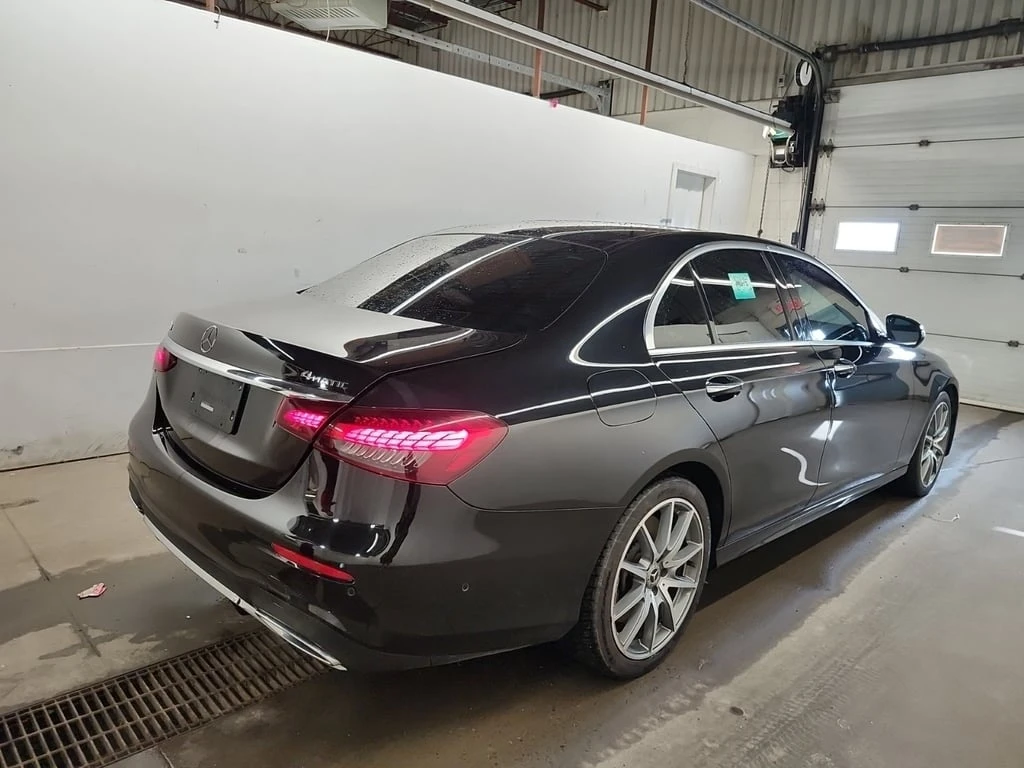 Mercedes-Benz E 450 AMG-Line * EQ-Boost * 360 camera * CARFAX *  | Mobile.bg � ����������� 3