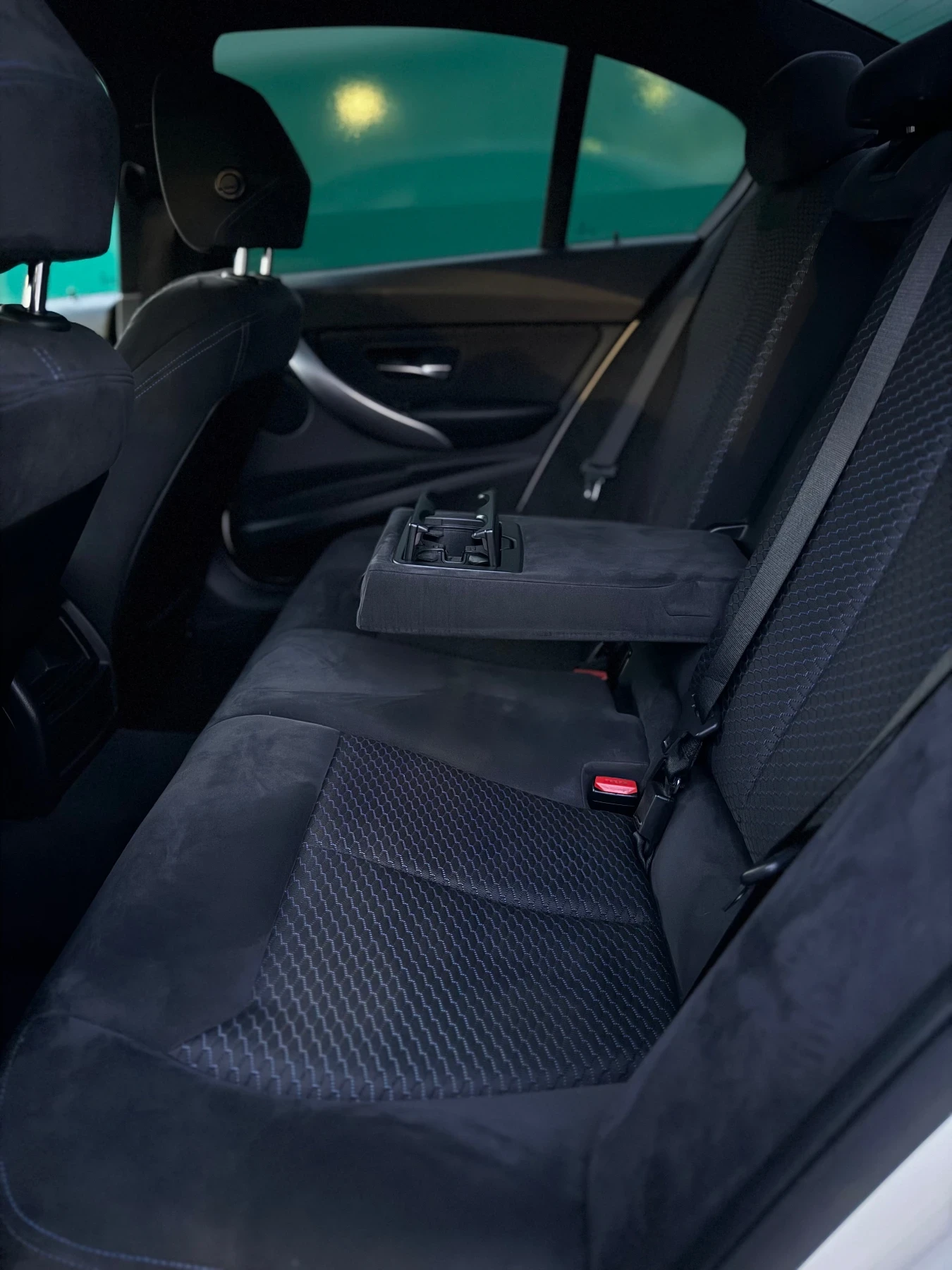 BMW 330 330D M PERFORMANCE* * DISTRONIC* * , снимка 11 - Автомобили и джипове - 53739685