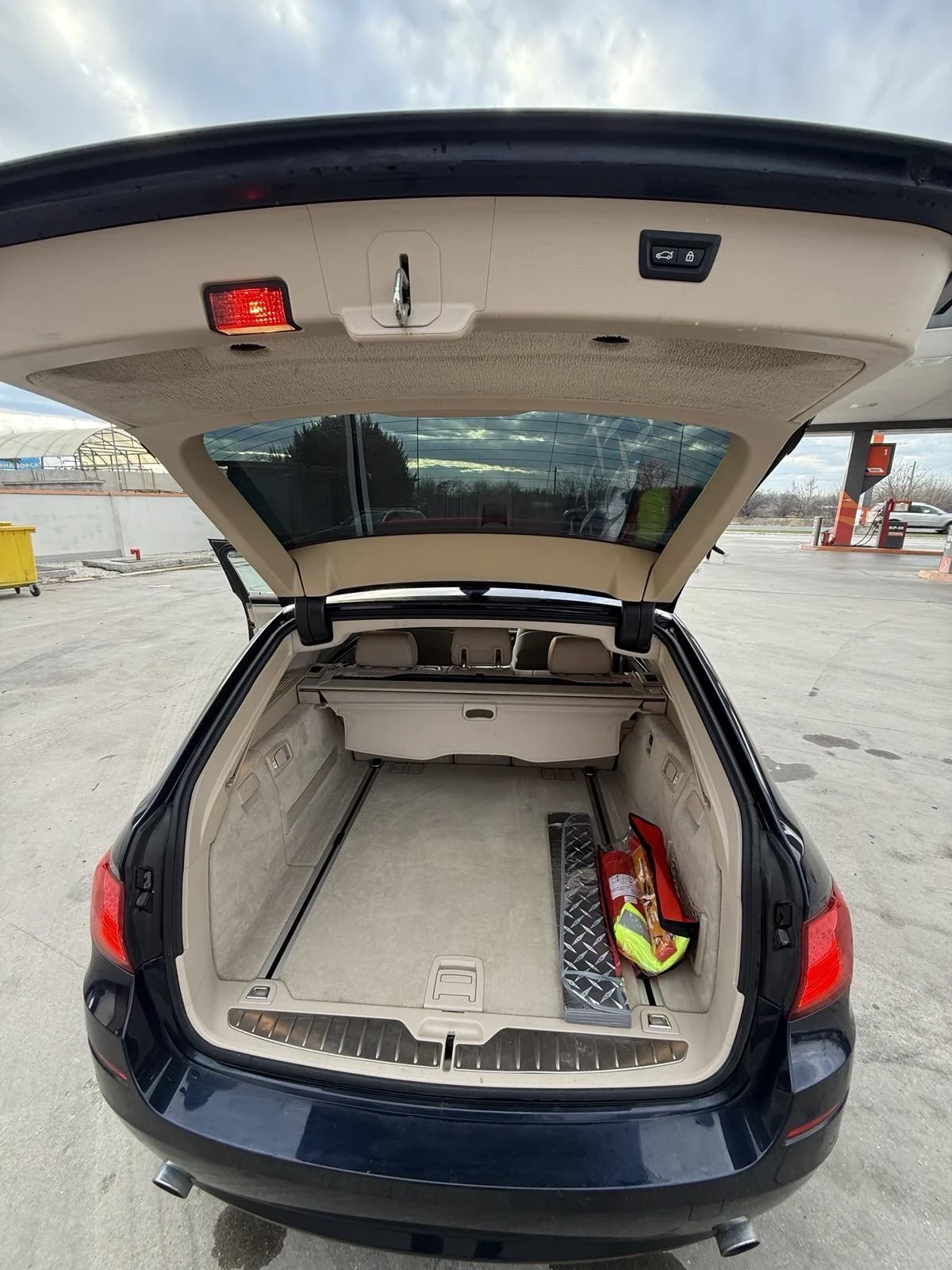 BMW 535, снимка 9 - Автомобили и джипове - 53836160