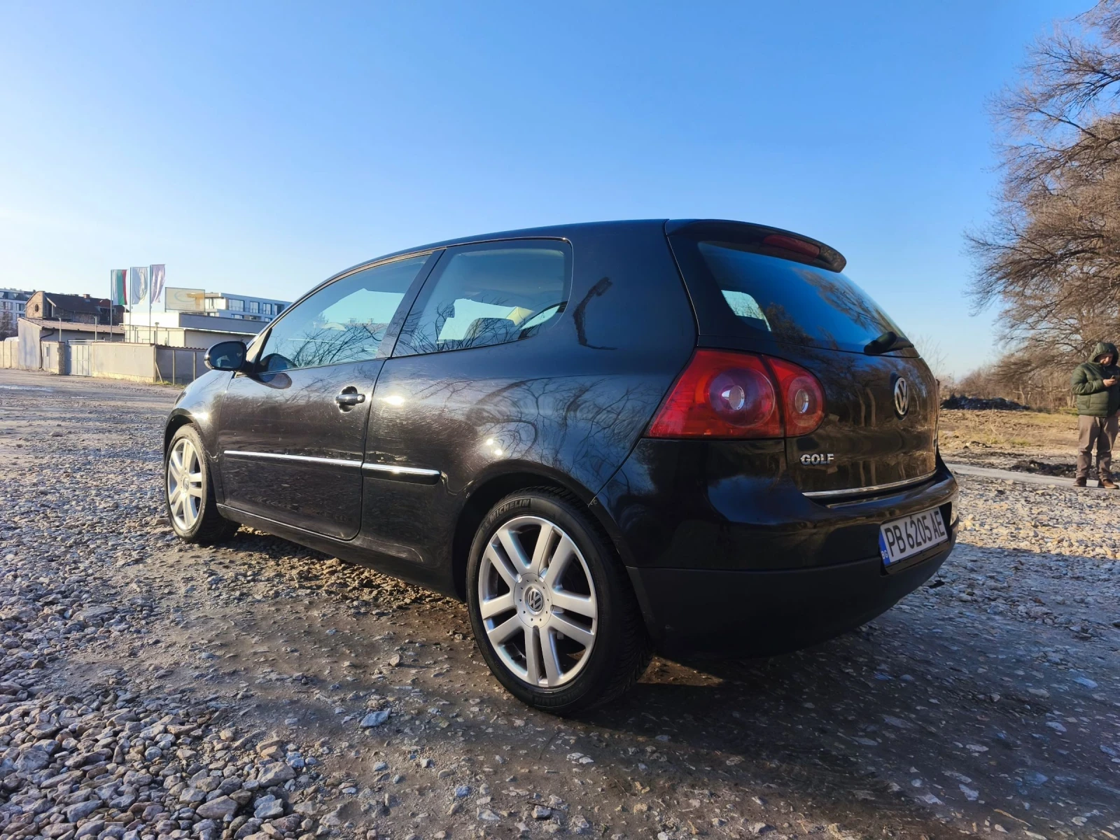 VW Golf 1.9 TDI 105 к.с., снимка 7 - Автомобили и джипове - 54825788