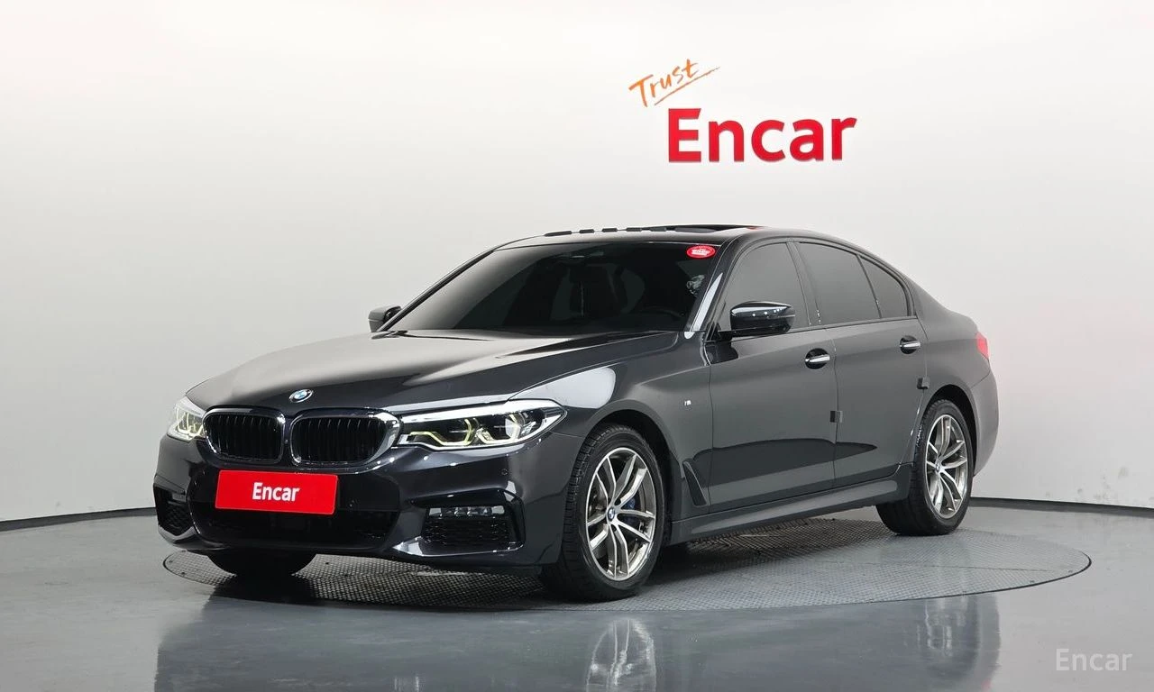 BMW 530 HEAD-UP * ОБДУХВАНЕ * 360 КАМЕРА * АВТОКРЕДИТ, снимка 2 - Автомобили и джипове - 55155060