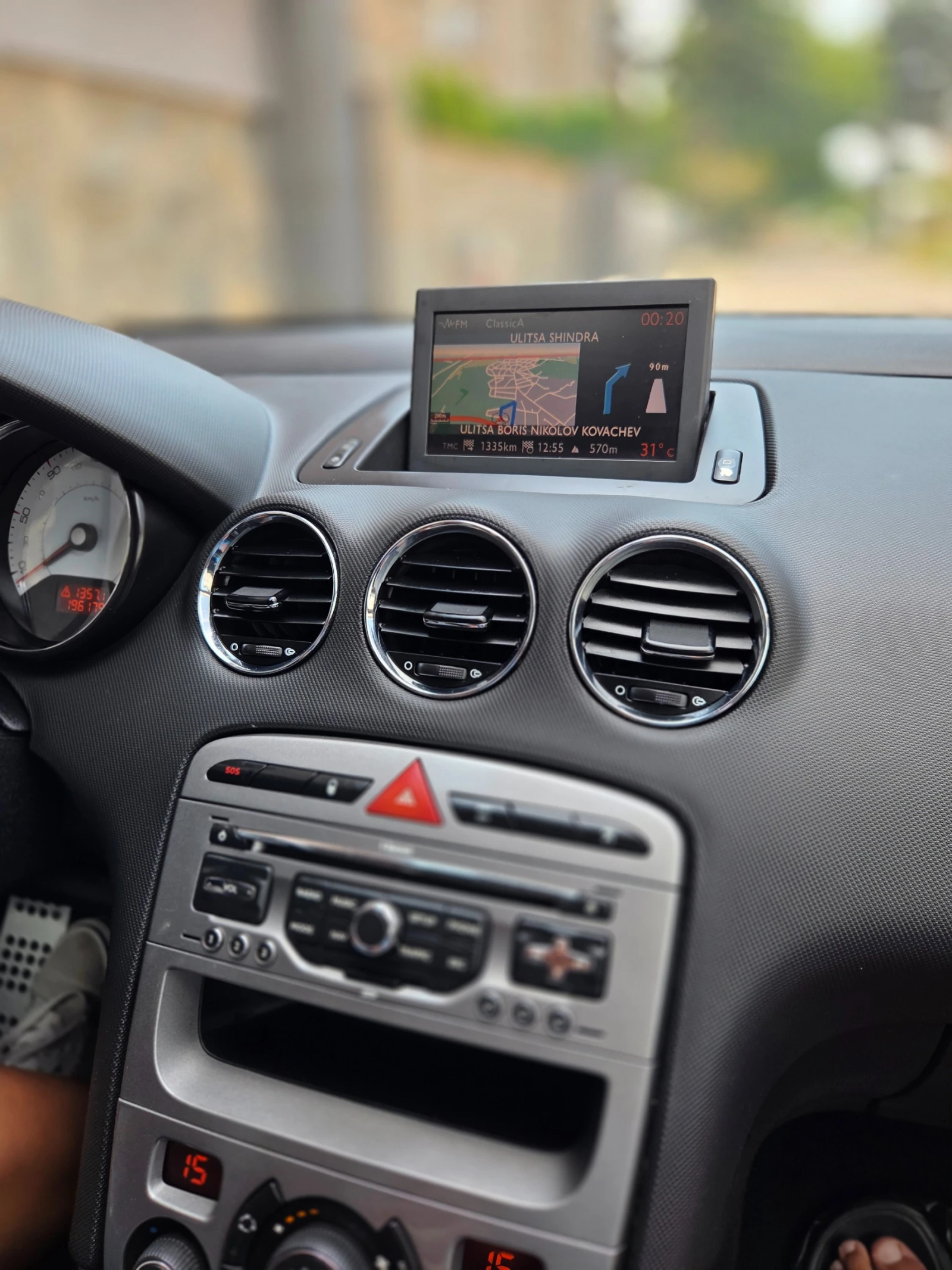 Peugeot 308 Sportium 1.6HDi 112к.с. КОЖА* NAVI* УНИКАТ, снимка 17 - Автомобили и джипове - 55595518