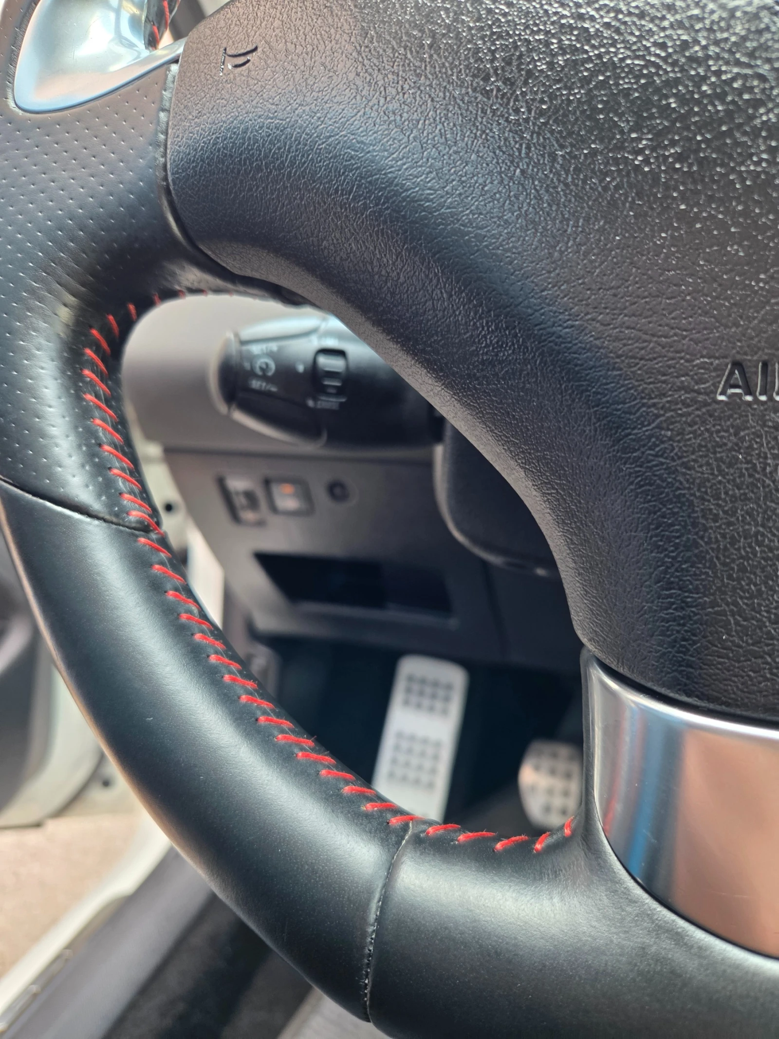 Peugeot 308 Sportium 1.6HDi 112к.с. КОЖА* NAVI* УНИКАТ, снимка 11 - Автомобили и джипове - 55595518