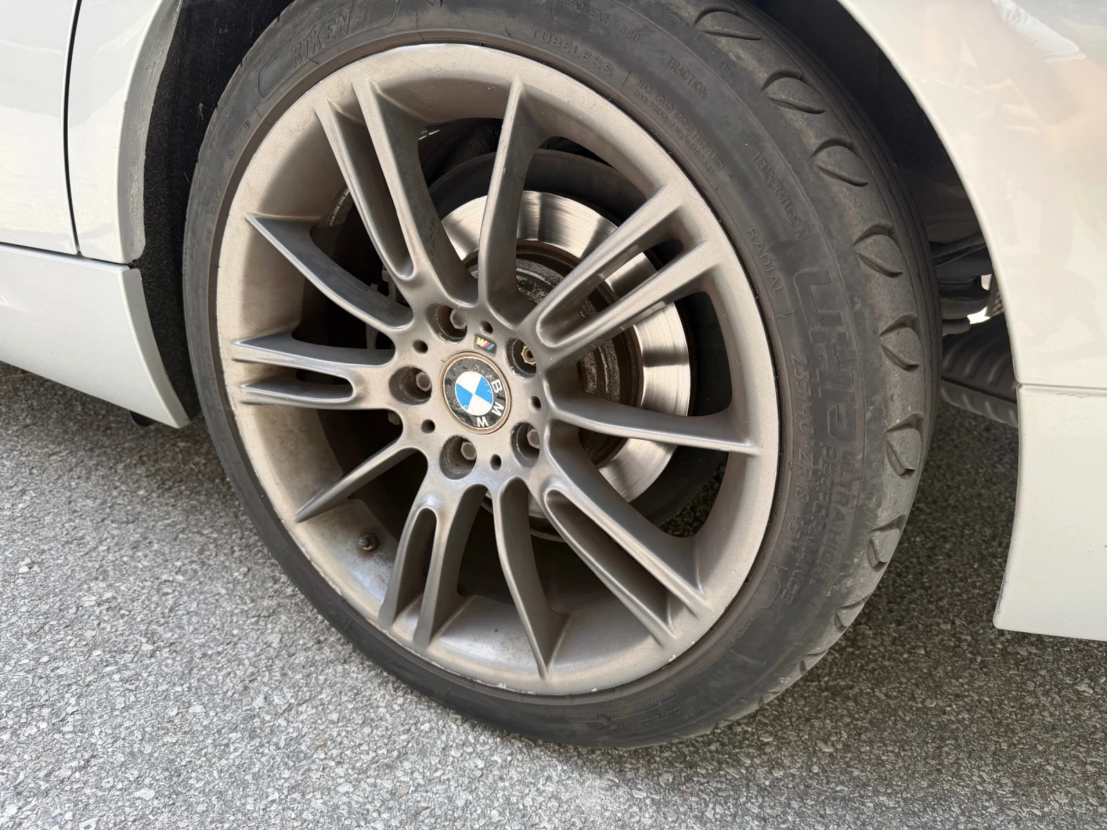 BMW 320, снимка 8 - Автомобили и джипове - 55672400