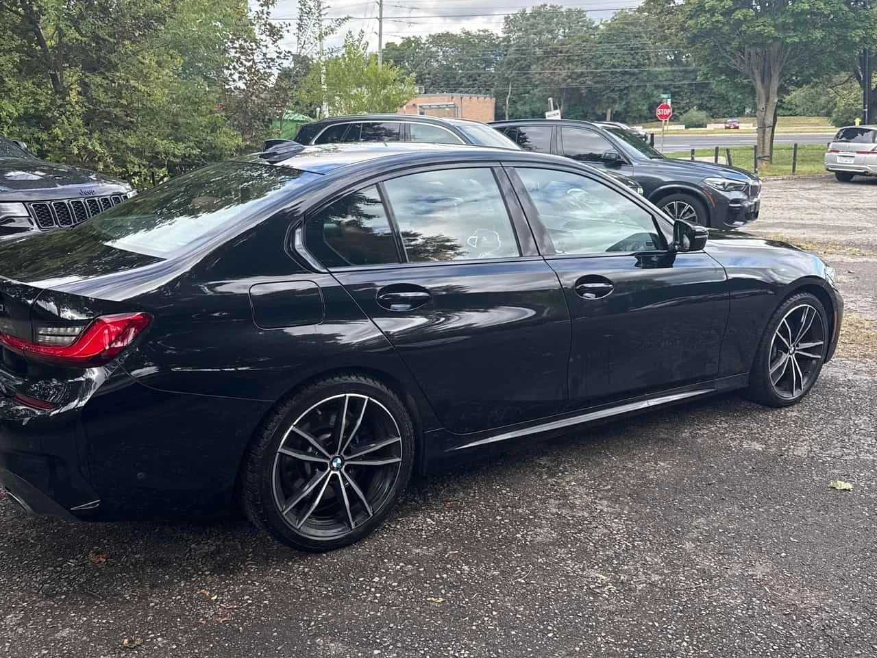 BMW 330 * 330i xDrive * АВТОКРЕДИТ БЕЗ ПЪРВОНАЧАЛНА ВНОСКА, снимка 3 - Автомобили и джипове - 55795097