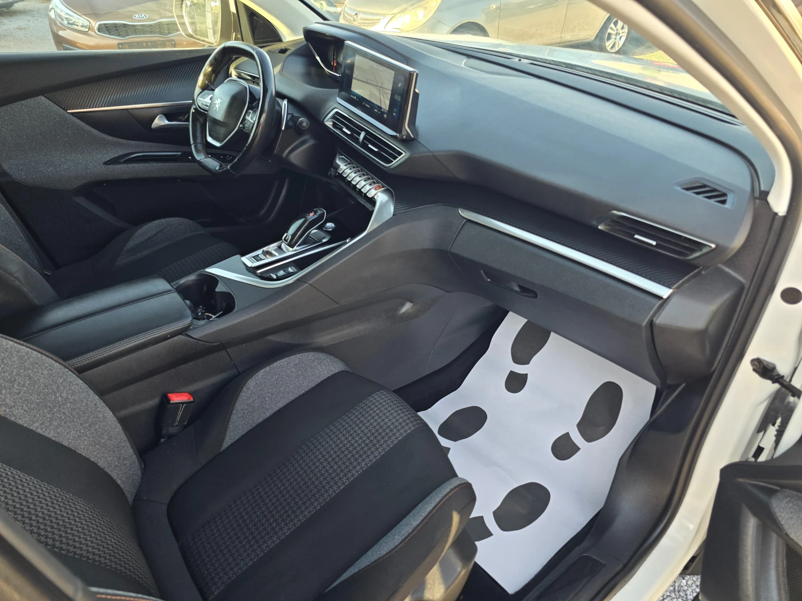 Peugeot 5008 1.5HDI-131k.c-7m.-FACE-NAVI | Mobile.bg � ����������� 11