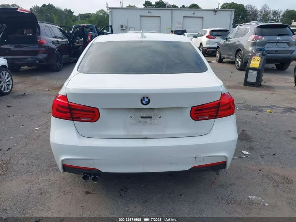 BMW 330 * XDRIVE * CARFAX * ����� �� ����������� | Mobile.bg � ����������� 16