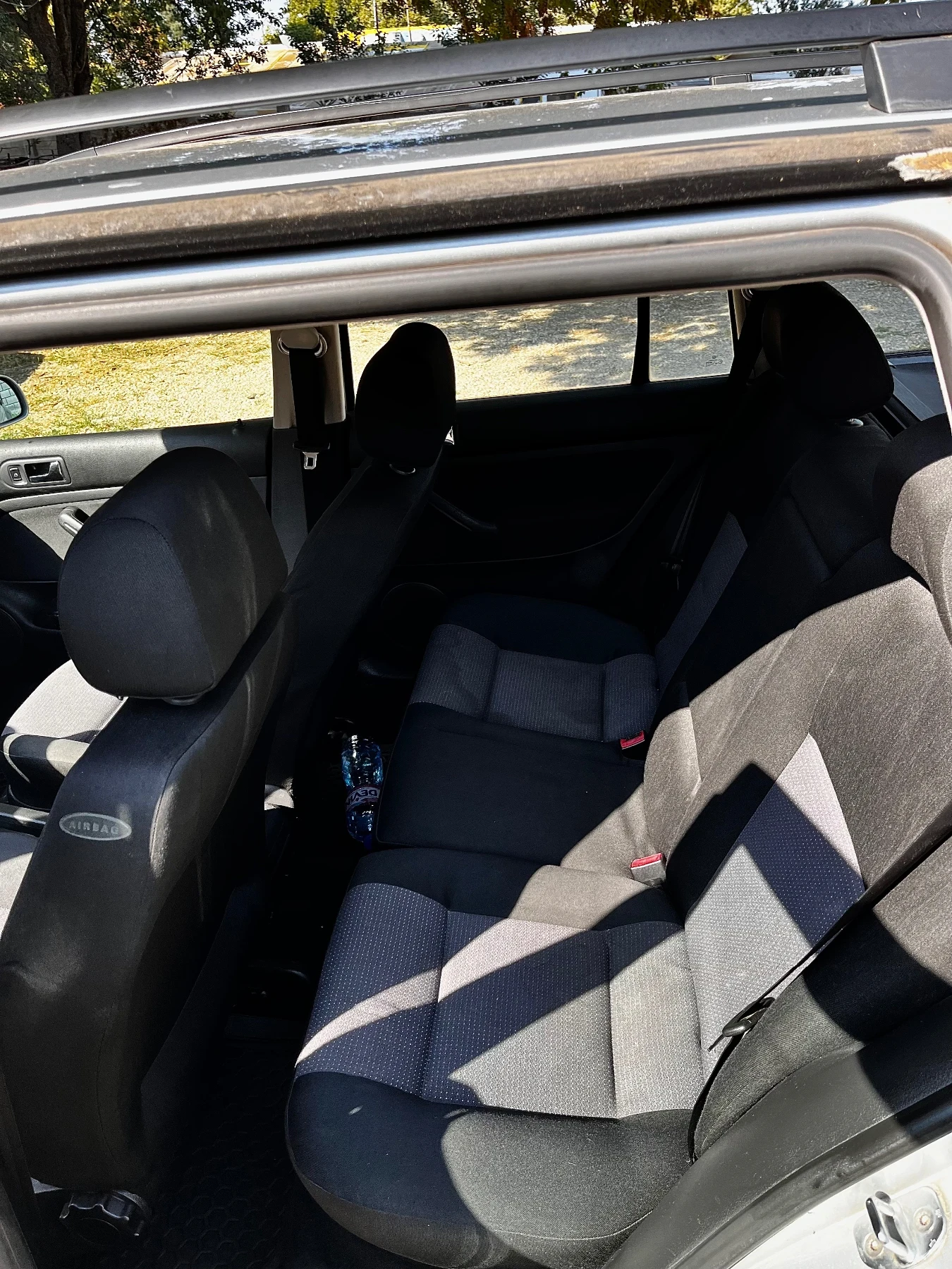 VW Golf 1.6i, снимка 8 - Автомобили и джипове - 56616638