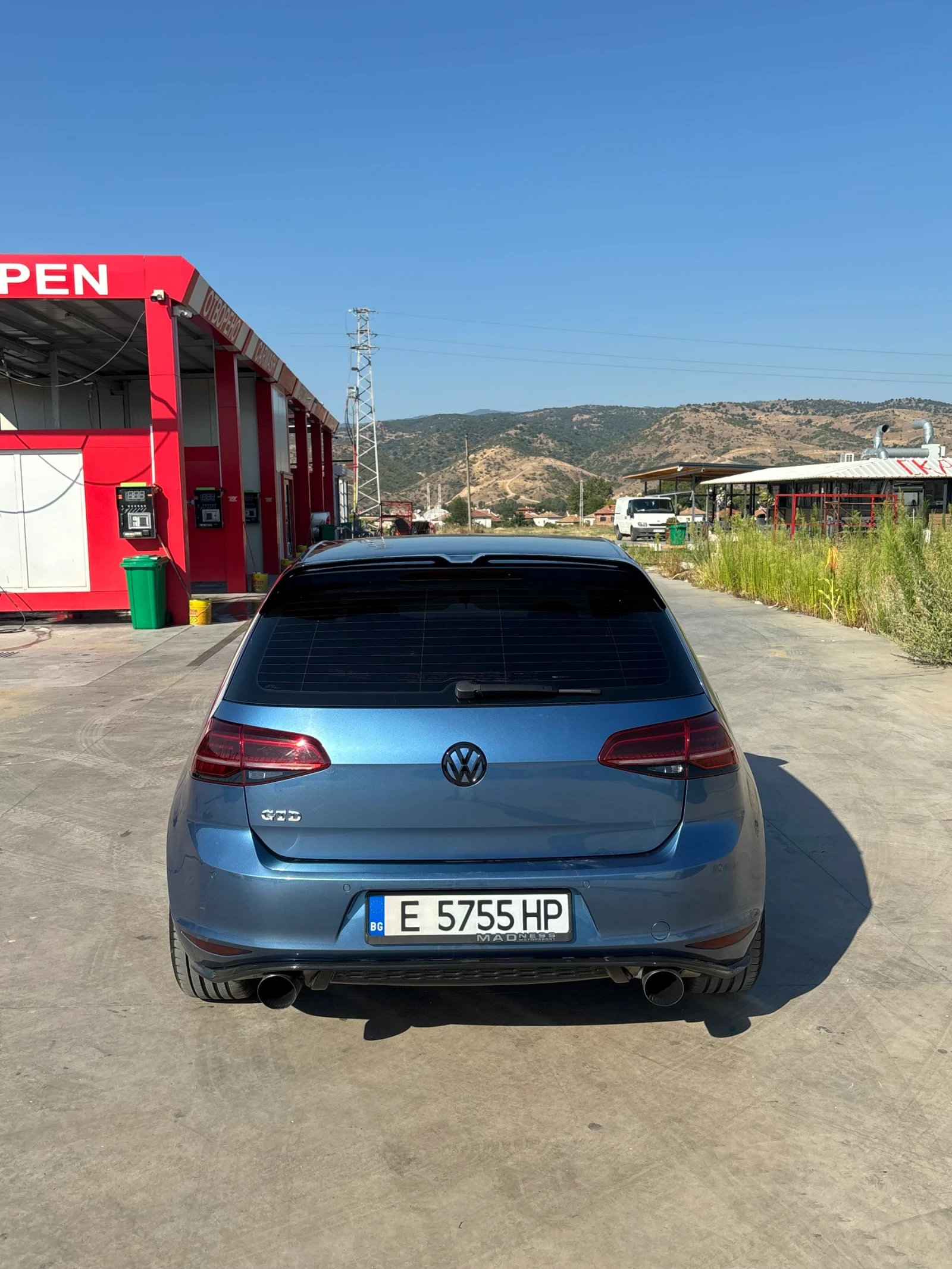 VW Golf, снимка 8 - Автомобили и джипове - 56623598
