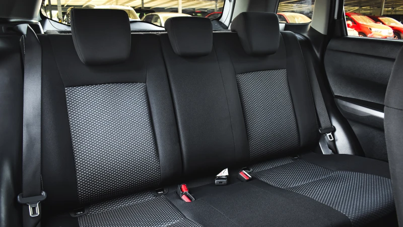 Suzuki Vitara 1.4 BoosterJet Comfort, снимка 11 - Автомобили и джипове - 50350981