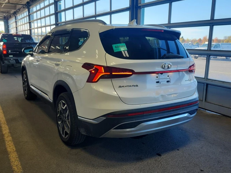 Hyundai Santa fe Hybrid* Carplay* Подгрев* Пано, снимка 4 - Автомобили и джипове - 52318013