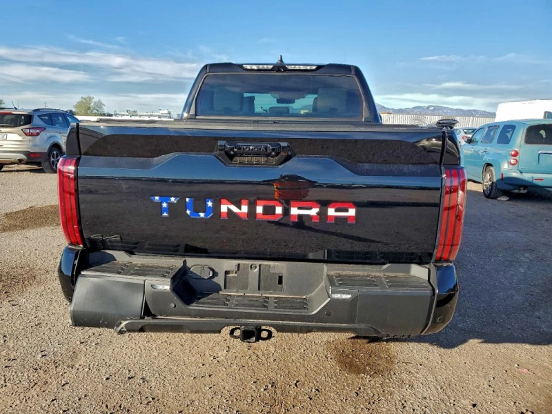Toyota Tundra  4WD SR5 CREWMAX 5.5' Bed, снимка 6 - Автомобили и джипове - 52818061