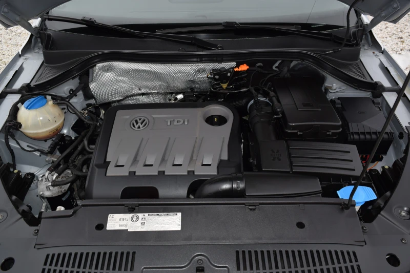 VW Tiguan 2.0tdi* Euro5B, снимка 15 - Автомобили и джипове - 53210553