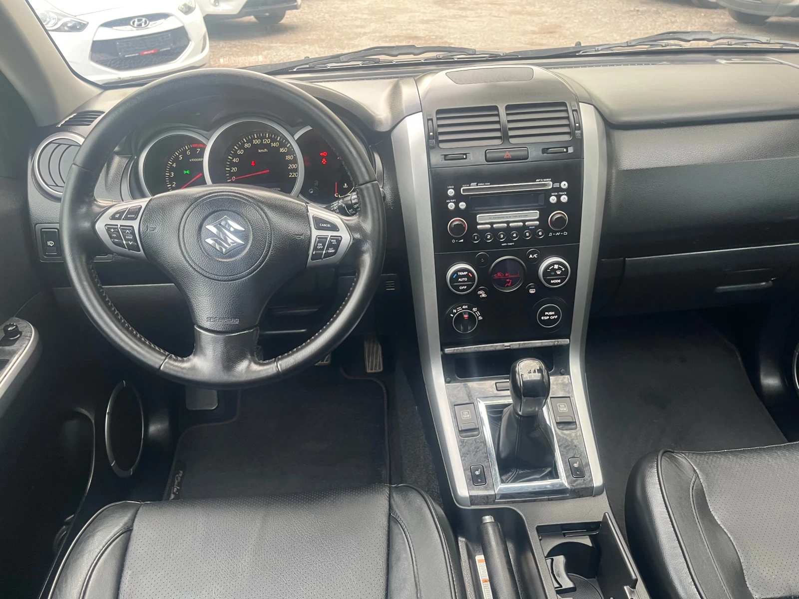 Suzuki Grand vitara 2.4* 4X4 - изображение 8