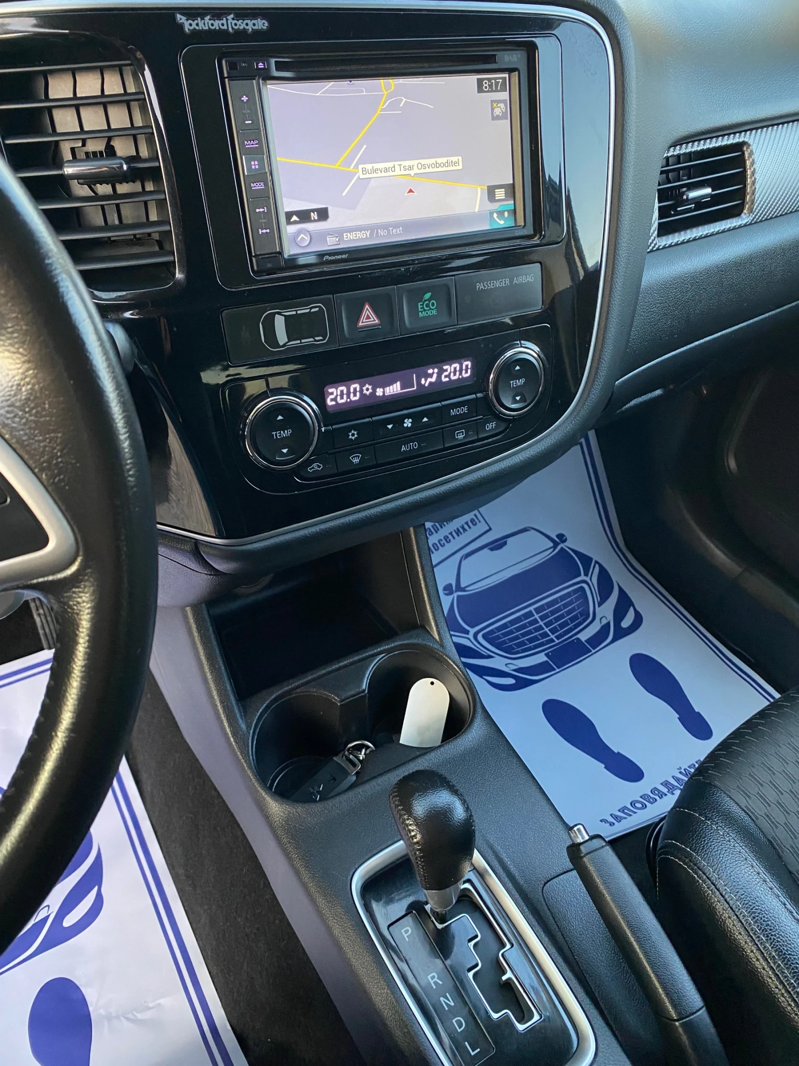 Mitsubishi Outlander 2.2 АВТОМАТИК 4х4 НАВИГАЦИЯ 7 МЕСТА - изображение 10