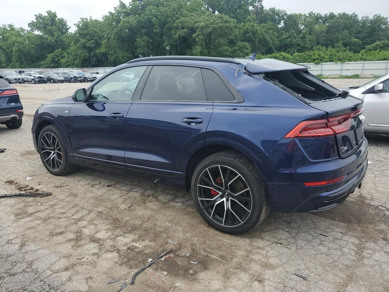 Audi Q8 PREMIUM PLUS S-LINE - изображение 2