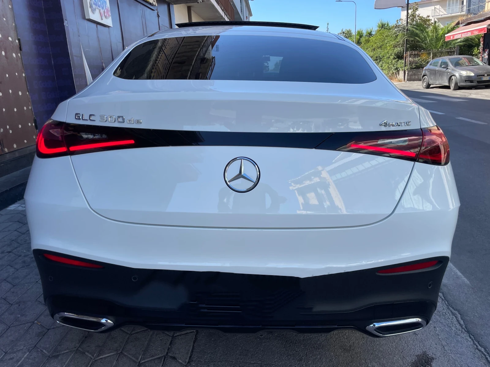Mercedes-Benz GLC 300 De 4 Matik Дизел Хибрид /Ток/ AMG Панорама - изображение 6