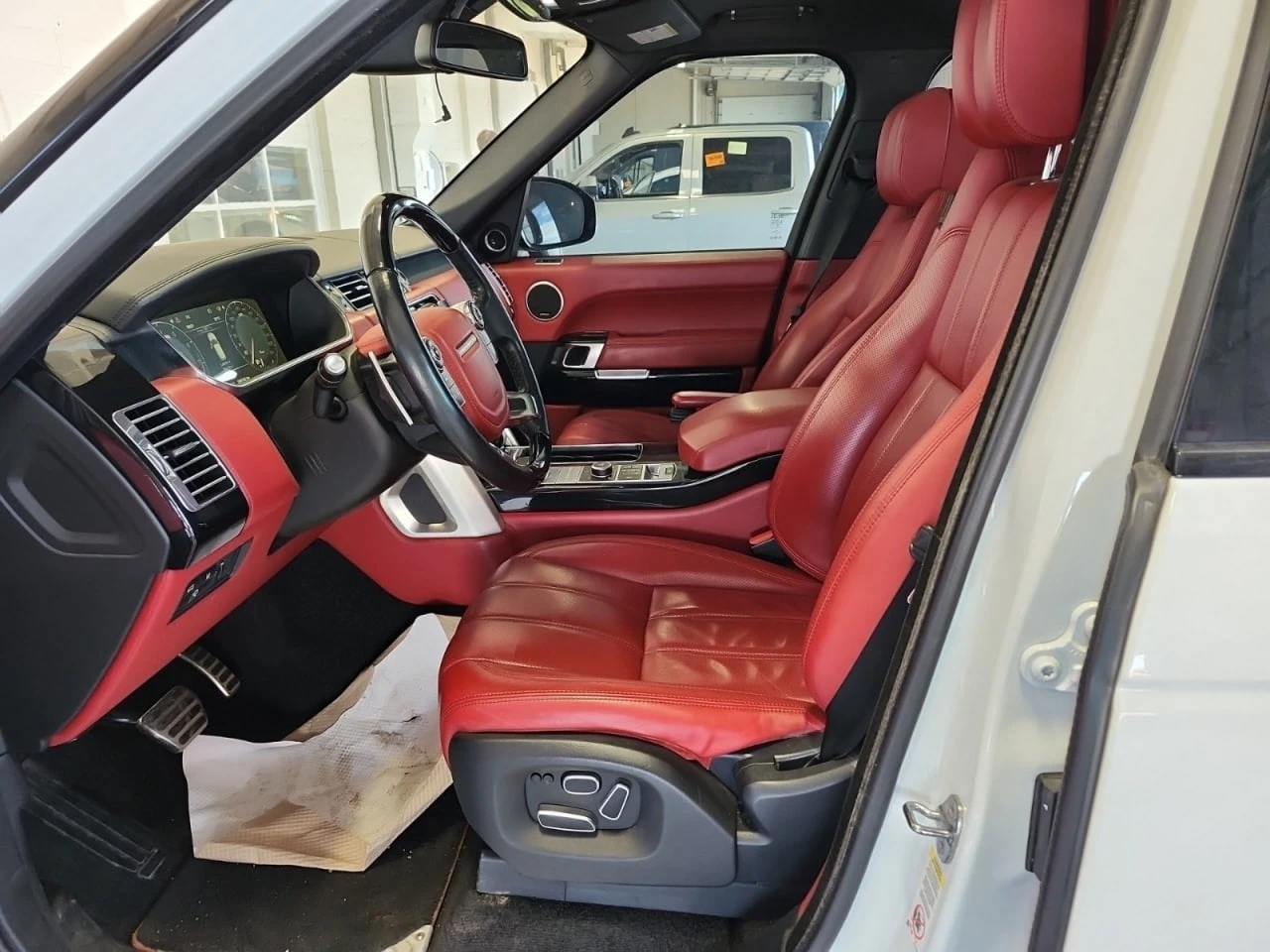 Land Rover Range rover SC AUTOBIOGRAPHY * CARFAX * Цена до България*  - изображение 7