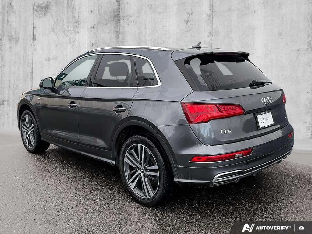 Audi Q5  45 2.0T Progressiv| PANORAMA| LANE ASSIST| CARFAX, снимка 4 - Автомобили и джипове - 53875004