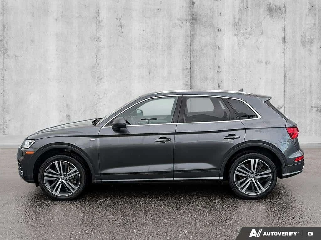 Audi Q5  45 2.0T Progressiv| PANORAMA| LANE ASSIST| CARFAX, снимка 3 - Автомобили и джипове - 53875004