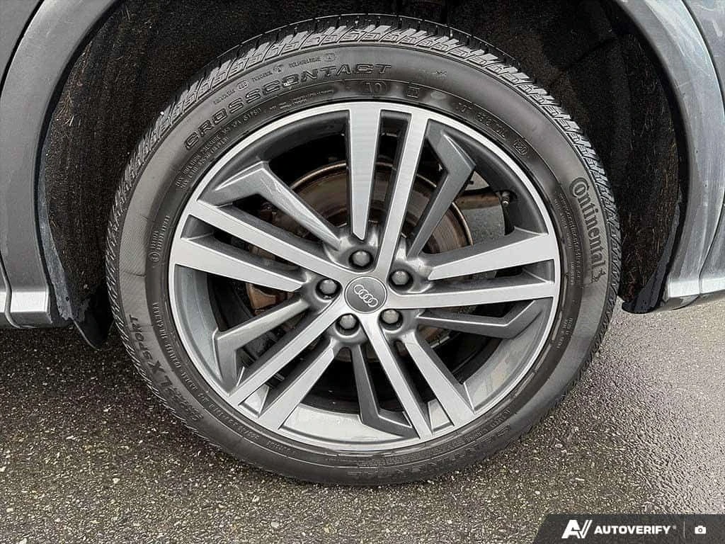 Audi Q5  45 2.0T Progressiv| PANORAMA| LANE ASSIST| CARFAX, снимка 6 - Автомобили и джипове - 53875004