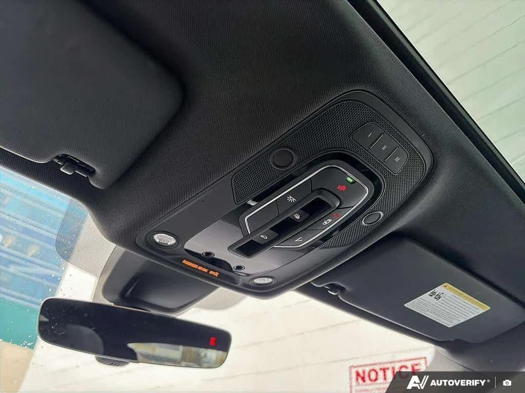 Audi Q5  45 2.0T Progressiv| PANORAMA| LANE ASSIST| CARFAX, снимка 12 - Автомобили и джипове - 53875004