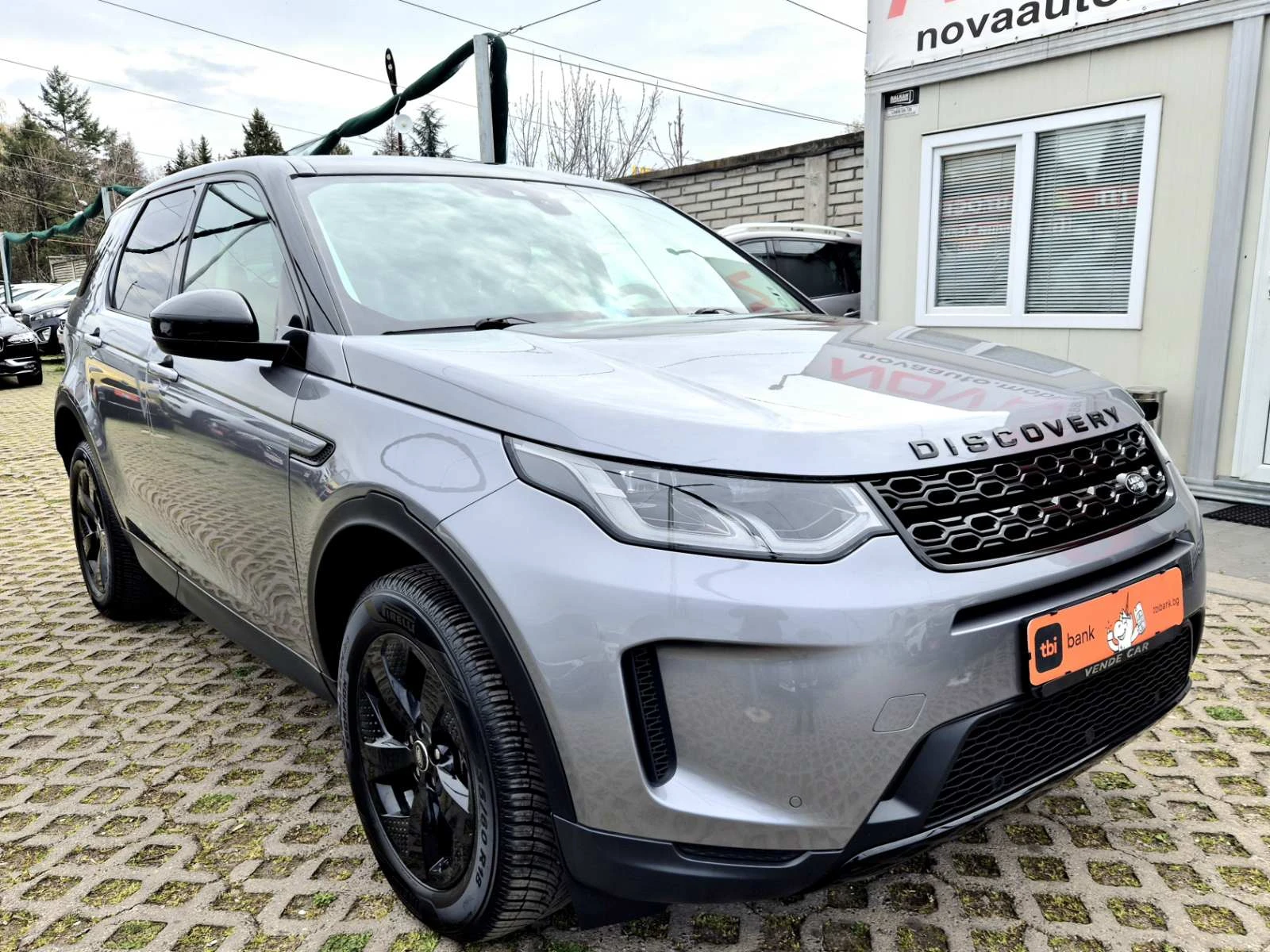Land Rover Discovery Sport 2.0D-FACE LIFT-4X4, снимка 5 - Автомобили и джипове - 54220806
