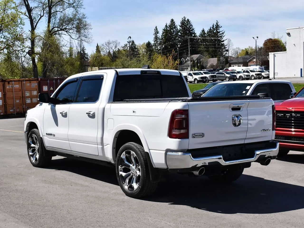 Dodge RAM 1500 Longhorn /360/DIS/ВЪЗДУХ/ОБДУХВАНЕ/ФИКСИРАНА ЦЕНА , снимка 4 - Автомобили и джипове - 54619635