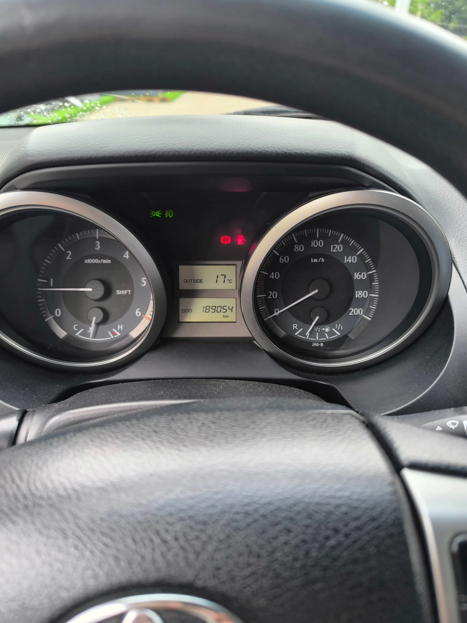 Toyota Land cruiser 3.0, снимка 12 - Автомобили и джипове - 54758608