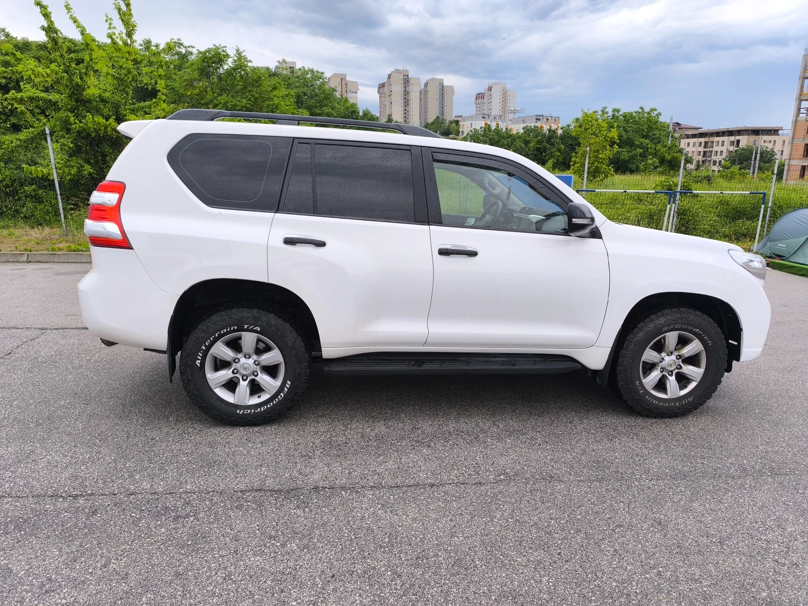 Toyota Land cruiser 3.0, снимка 4 - Автомобили и джипове - 54758608