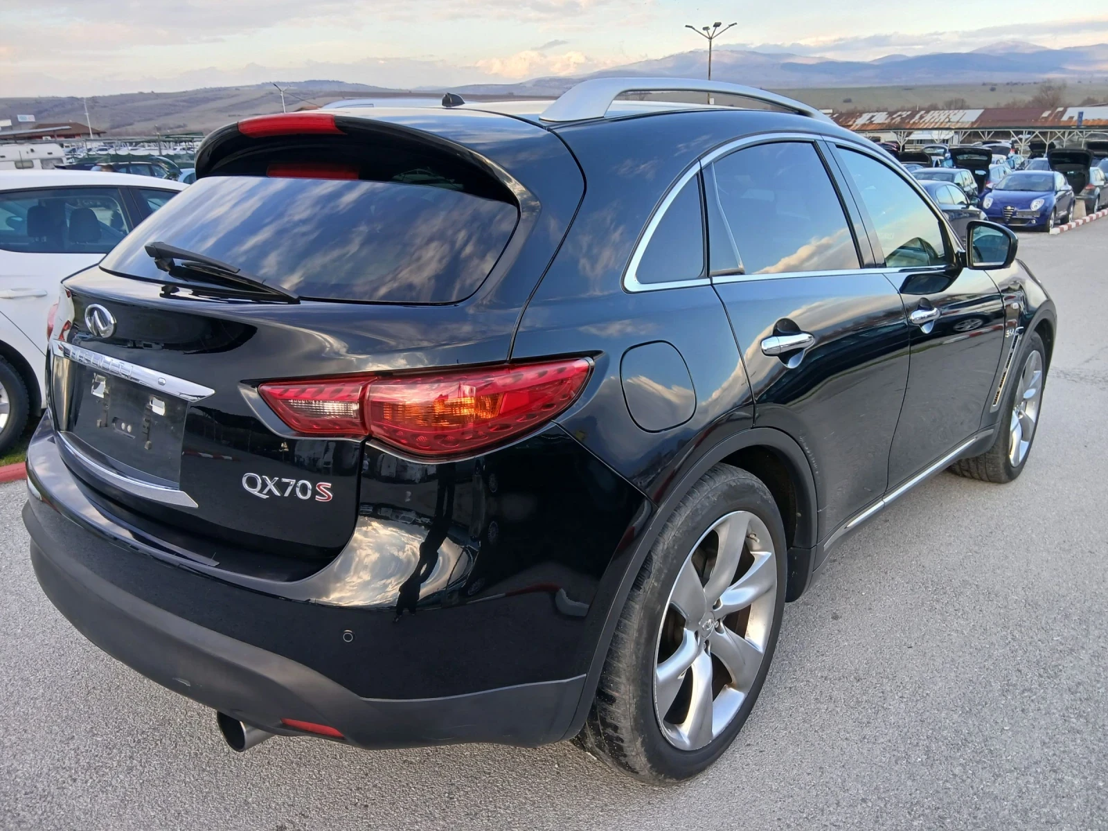 Infiniti QX70 3.0 d 4x4 | Mobile.bg � ����������� 5