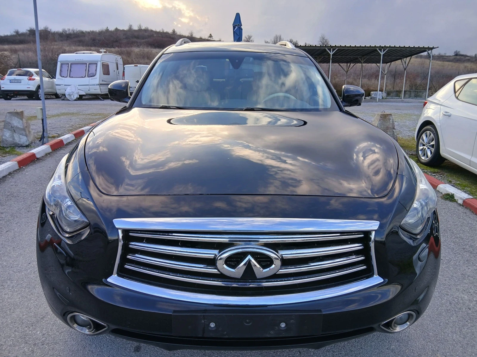 Infiniti QX70 3.0 d 4x4 | Mobile.bg � ����������� 1