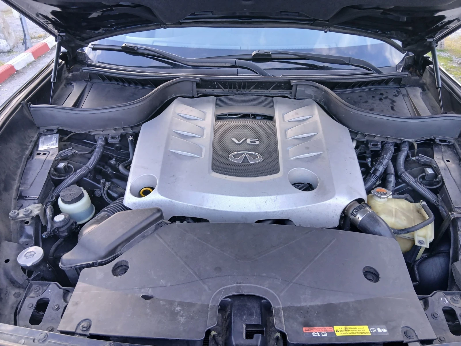 Infiniti QX70 3.0 d 4x4 | Mobile.bg � ����������� 13