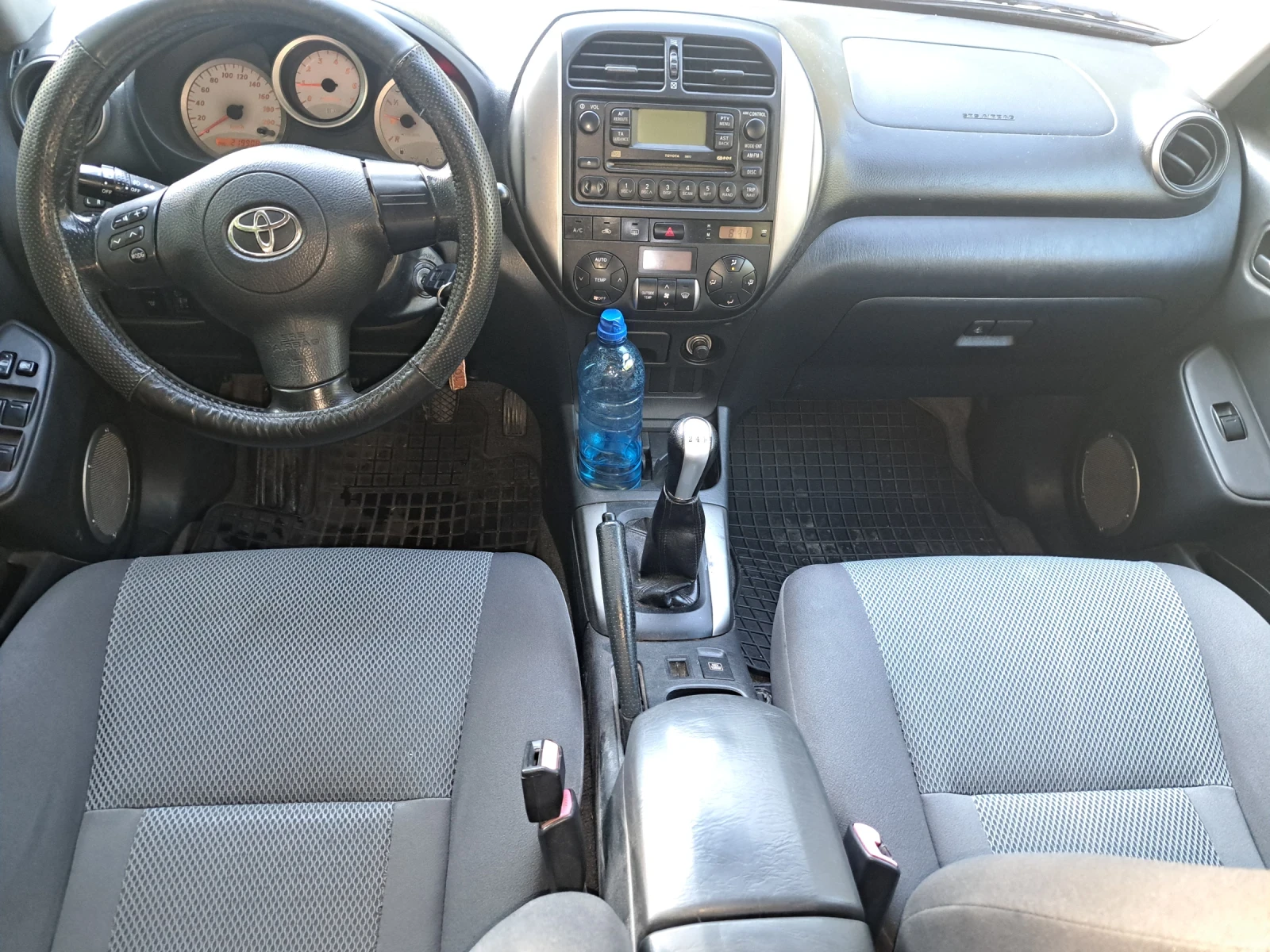 Toyota Rav4, снимка 5 - Автомобили и джипове - 55920299