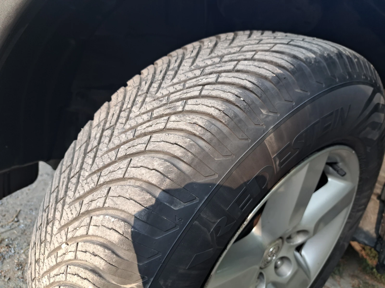 Toyota Rav4, снимка 3 - Автомобили и джипове - 55920299