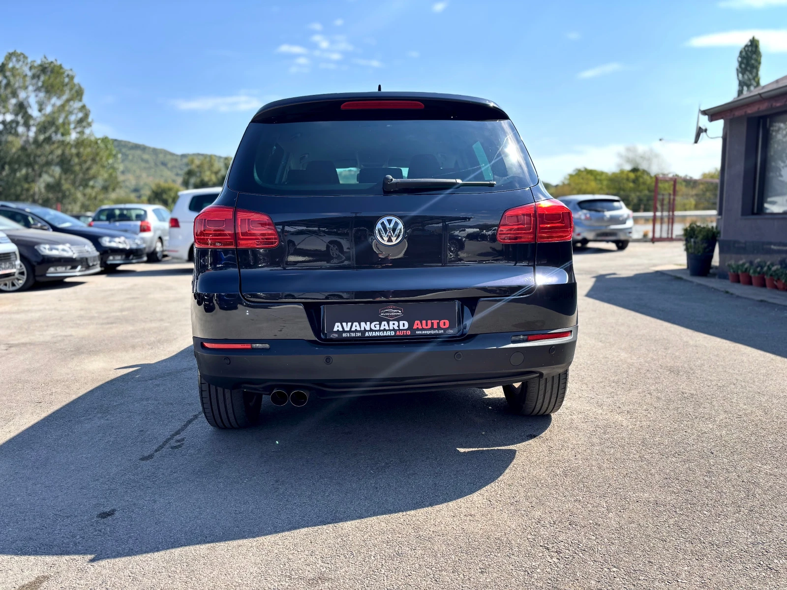 VW Tiguan 4x4, снимка 8 - Автомобили и джипове - 56181010
