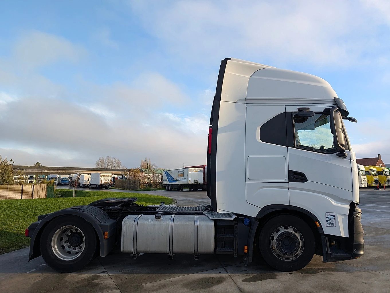 Iveco S-Way 5 броя - изображение 4